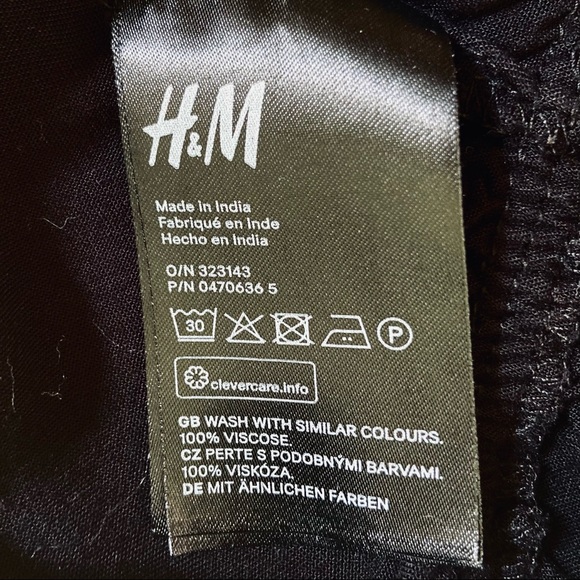 H&M Black Romper w/Pockets - Picture 7 of 8